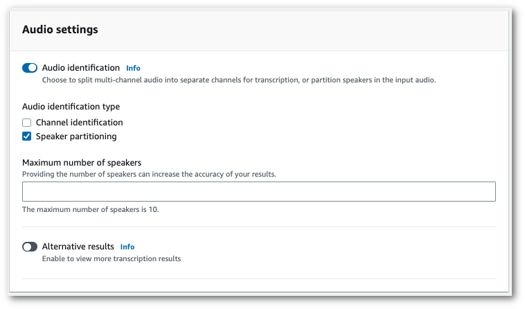 Amazon Transcribe página «Configurar trabajo» de la consola. En el panel “Ajustes de audio”, puede habilitar “Partición de voces”.