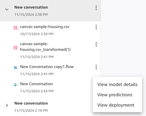 Un menu de conversation en ellipse de Q Developer s'est agrandi, affichant les options permettant de visualiser les détails, les prédictions et le déploiement des modèles.