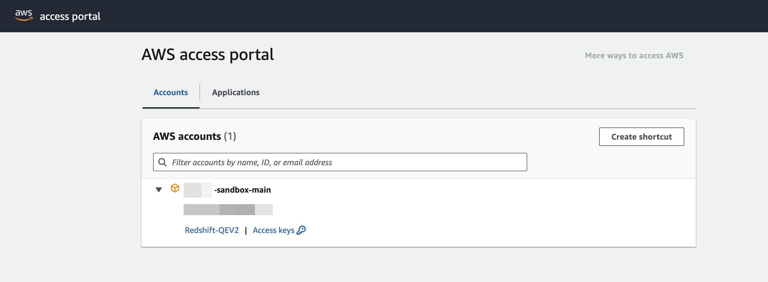 Étape j, Connectez-vous pour AWS accéder au portail.