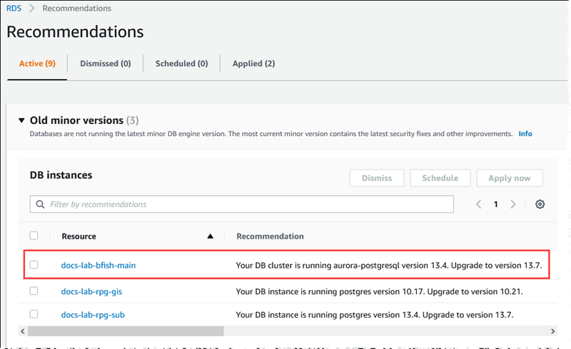Peningkatan versi minor tersedia untuk klaster DB Aurora PostgreSQL dengan Babelfish.