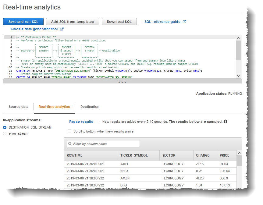 Tangkapan layar editor SQL yang menampilkan tab analitik waktu nyata dengan aliran dalam aplikasi disorot.