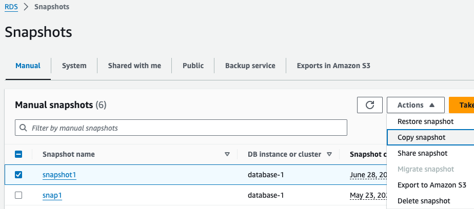 DB cluster snapshot copy interface with source and destination configuration options.