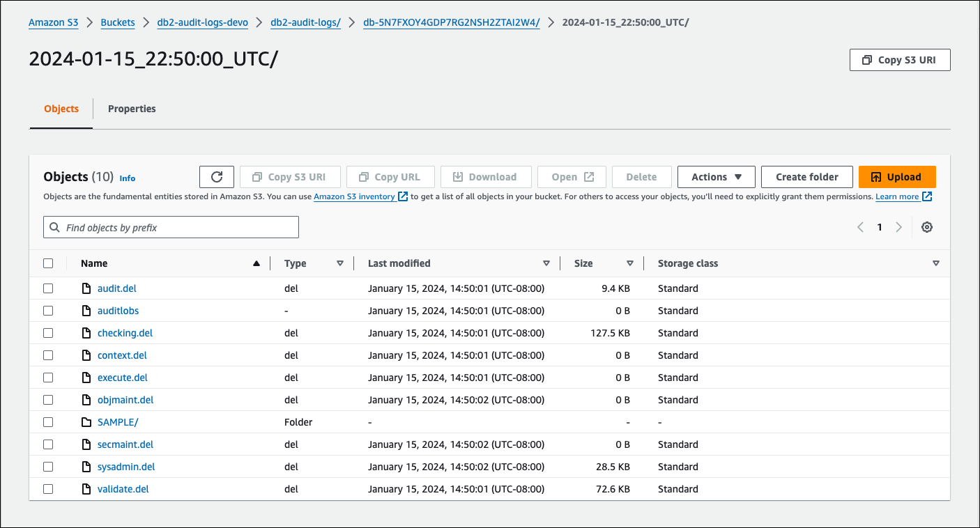 Console Amazon S3 con la scheda Oggetti selezionata, che mostra un elenco di cartelle per i file di registro a livello di istanza DB RDS for Db2.