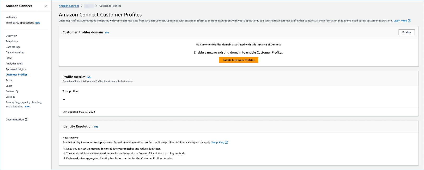 Abilita i profili dei clienti nella console Amazon Connect.