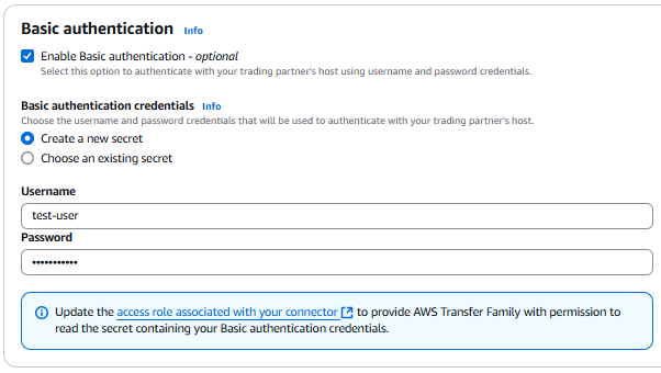 La pagina Connettori della console Transfer Family, che mostra le informazioni di autenticazione dei messaggi per il connettore. In questo caso, è selezionato Abilita l'autenticazione di base e viene scelto Crea un nuovo segreto.