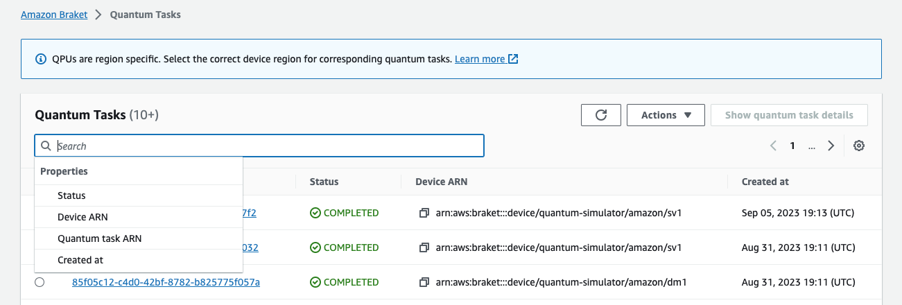 検索バーを [量子タスク] セクションに表示する Amazon Braket Quantum Tasks コンソール。