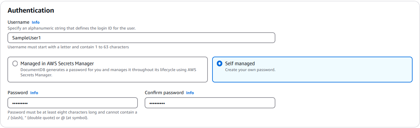 Managed in AWS Secrets Manager オプションが強調表示された認証タイプの選択と、両方の認証タイプの説明。