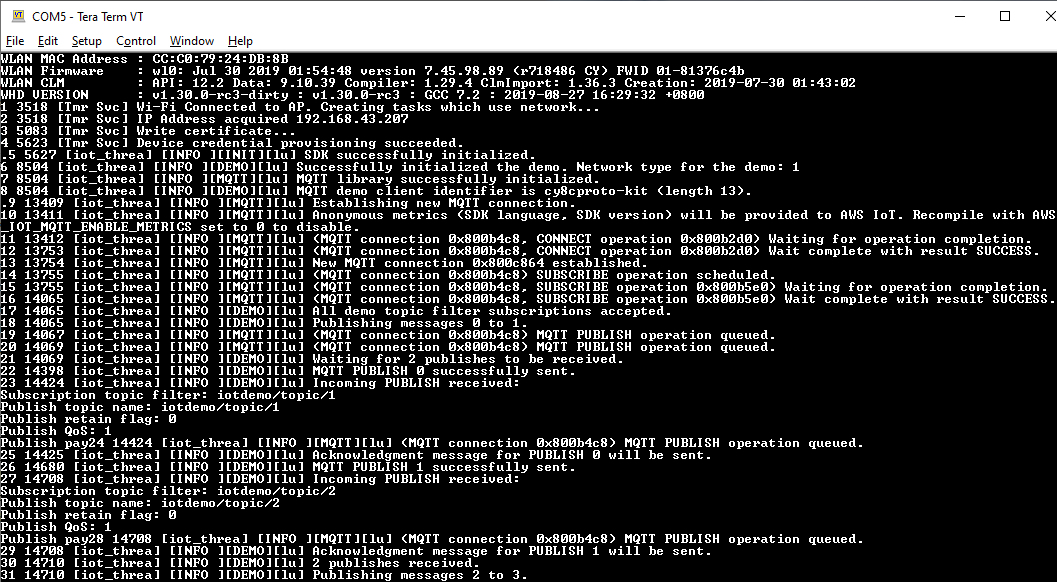 aws_demo プロジェクトのビルド後のターミナル出力のスクリーンショット。