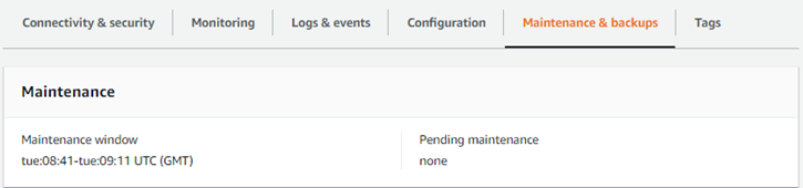예시 Aurora Serverless v1 DB 클러스터의 유지 관리 기간(대기 중인 유지 관리 없음)