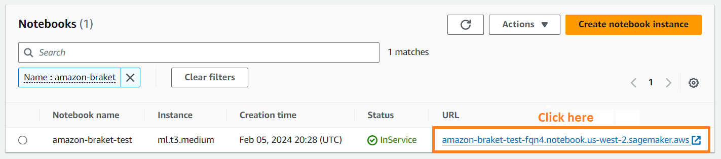 InService 및 URL 상태인 amazon-braket-test라는 기존 노트북 인스턴스를 보여주는 노트북 인터페이스입니다.