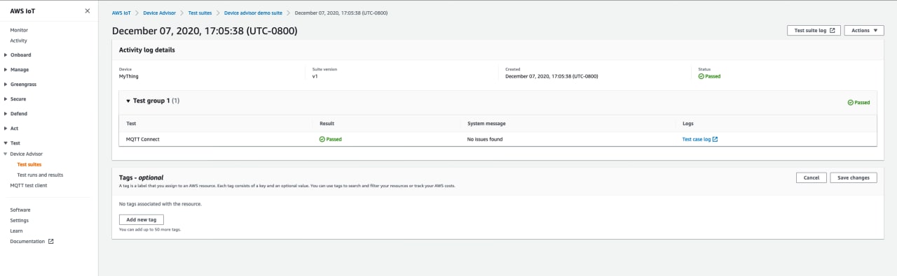 O log do caso de teste que mostra um teste bem-sucedido do MQTT Connect sem nenhuma mensagem do sistema exibida.