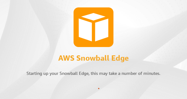 LCD 螢幕上指出 Snowball Edge 正在啟動的訊息。